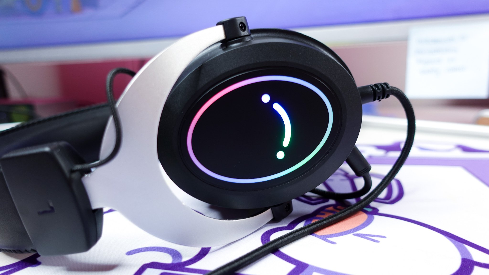 H3 RGB Smiley.jpg