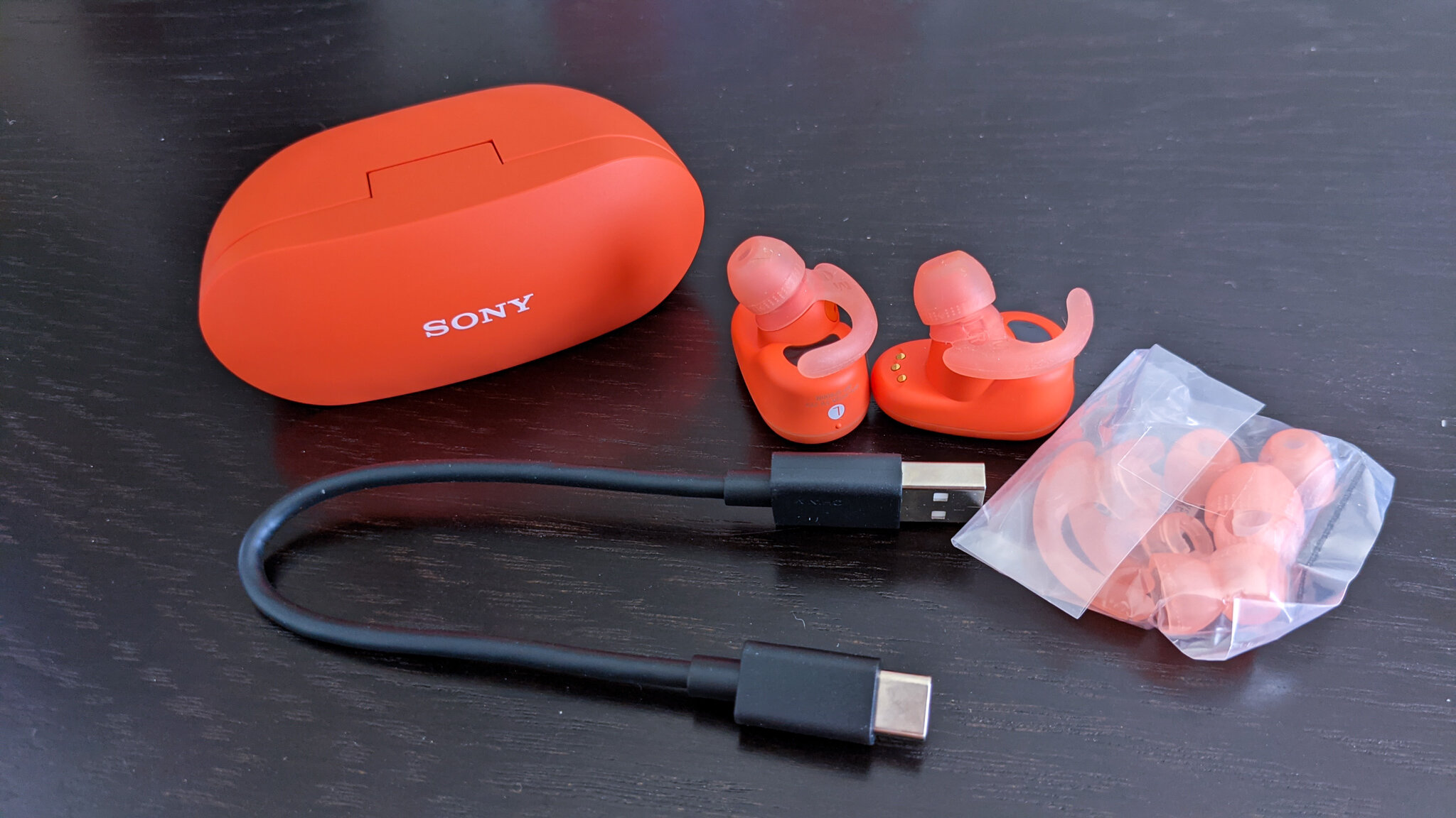 Sony Earbuds Accessories.jpg